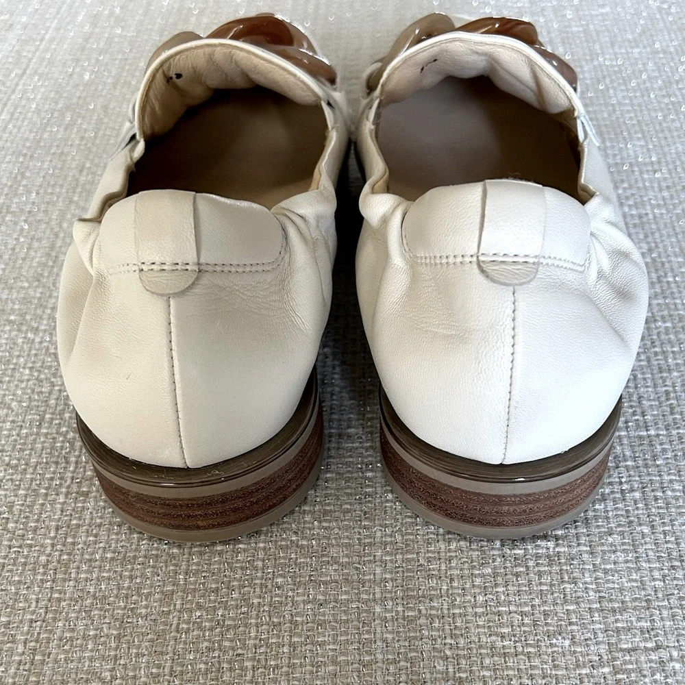 Softwaves Gali Loafer Creme Cream with Link Accents size 7 7.5